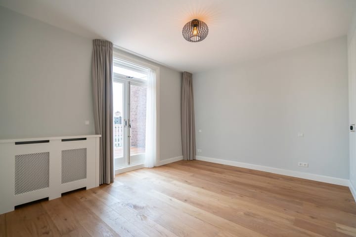 Foto 25 van Frederik Hendriklaan 40