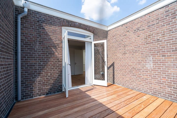 Foto 27 van Frederik Hendriklaan 40