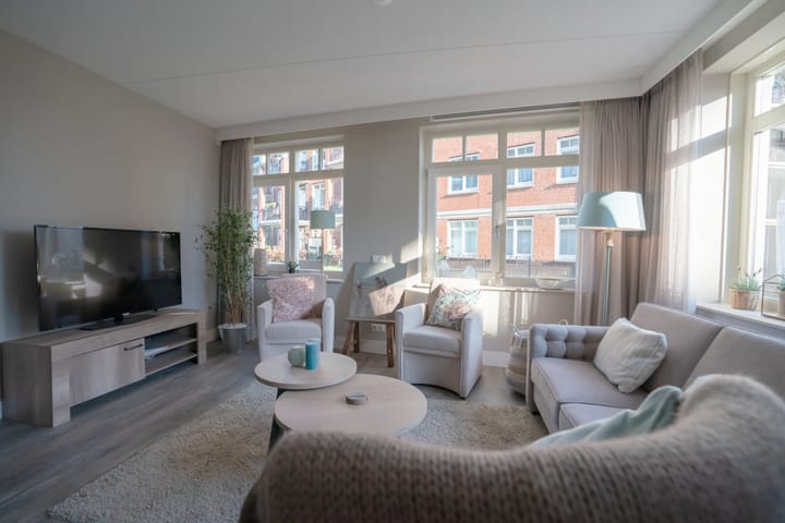 Foto 2 van De Klok 405