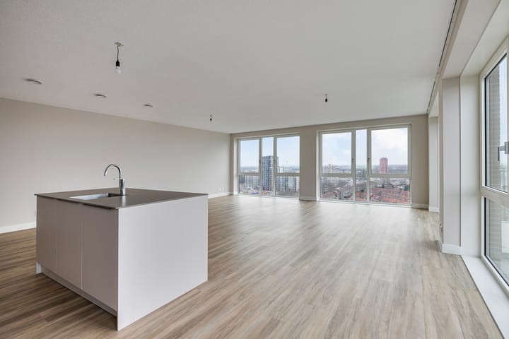 Foto 12 van Perzikweg 126