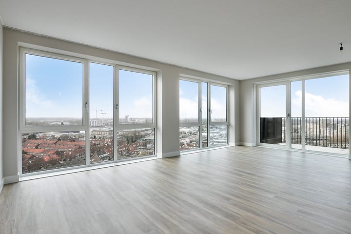 Foto 19 van Perzikweg 126