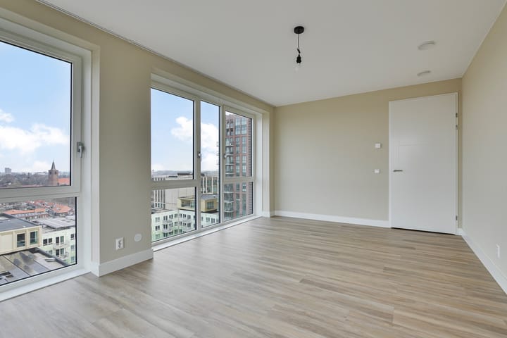 Foto 23 van Perzikweg 126