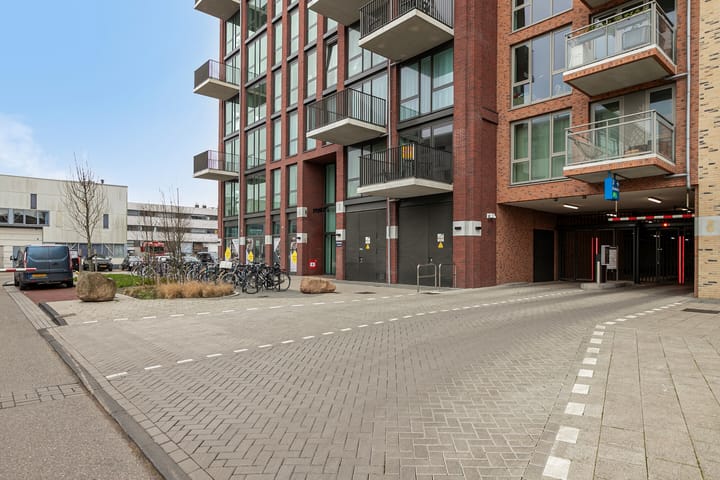 Foto 39 van Perzikweg 126