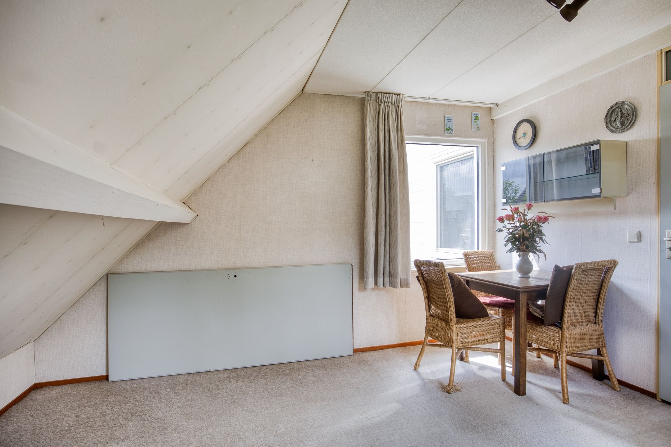 Photo 12 of Anker 23