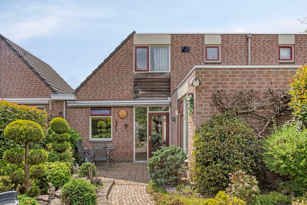 Photo 16 of Anker 23