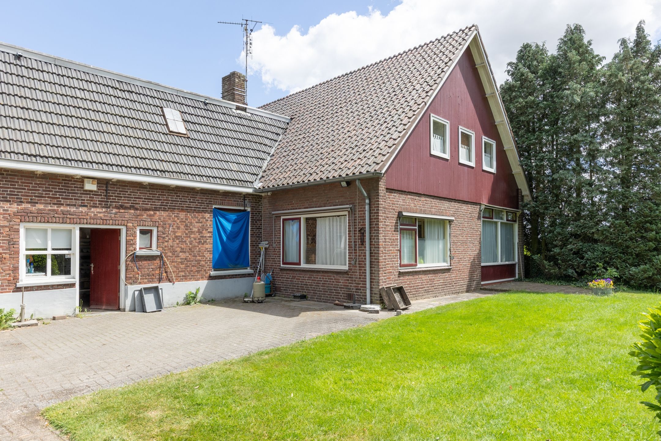 Foto 15 van Dinxperlosestraatweg 110