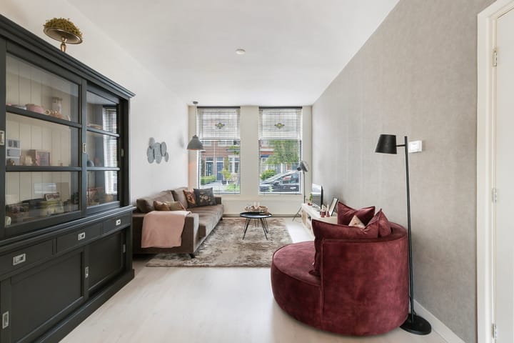 Foto 9 van Hooftstraat 40