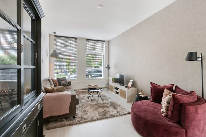 Foto 10 van Hooftstraat 40