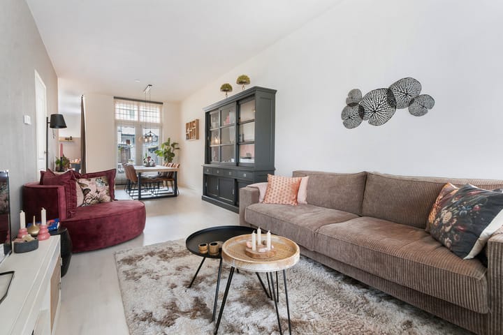 Foto 12 van Hooftstraat 40