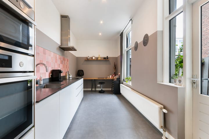 Foto 18 van Hooftstraat 40