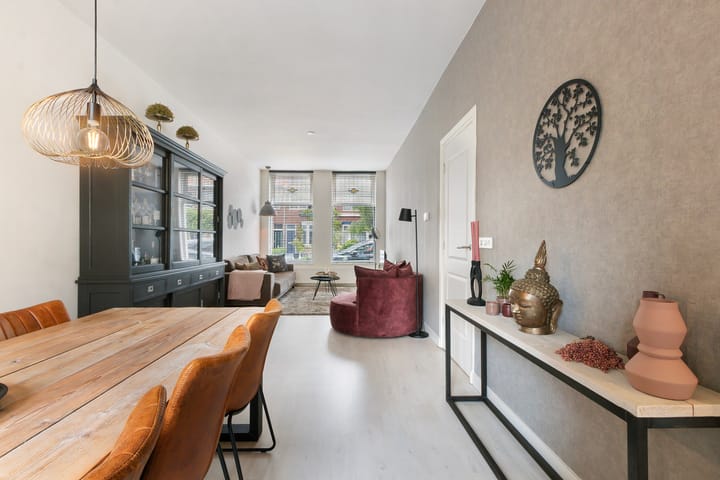 Foto 25 van Hooftstraat 40