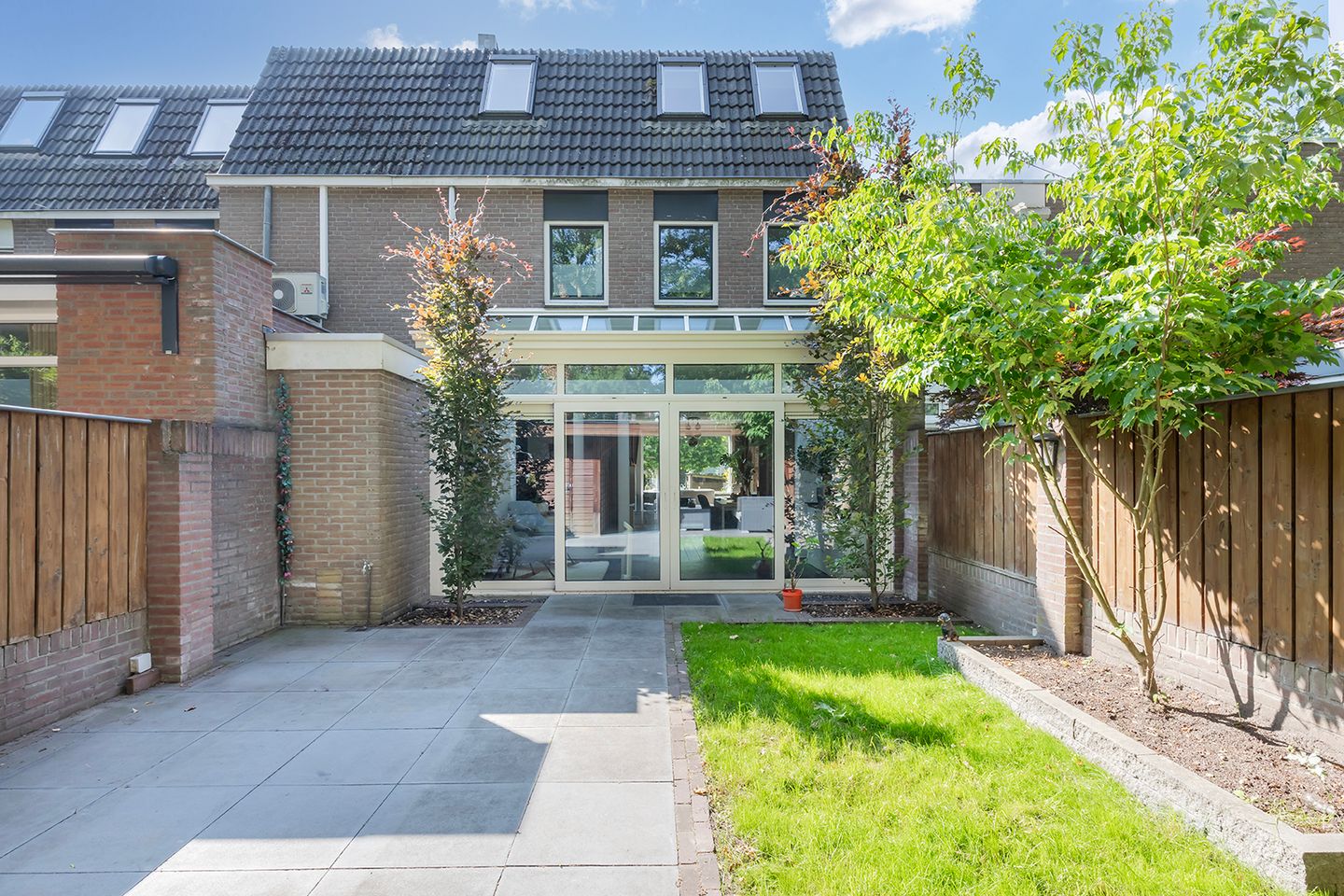 Foto 29 van Johan Frisopark 44