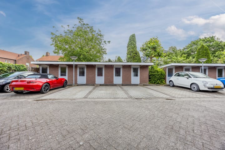 Photo 23 of Sluisstraat 90