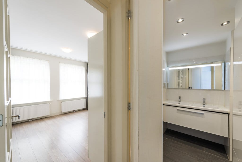 Foto 7 van Van Spilbergenstraat 130-1