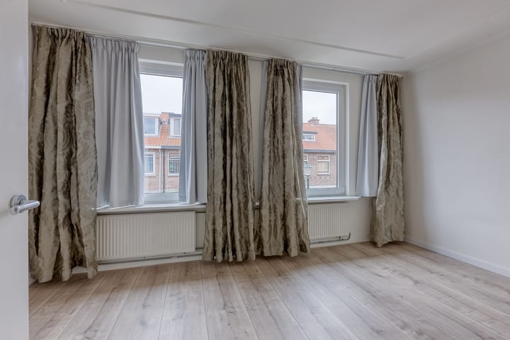 Photo 14 of Meloenstraat 53