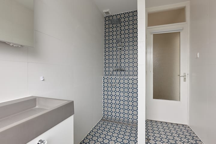 Photo 17 of Meloenstraat 53