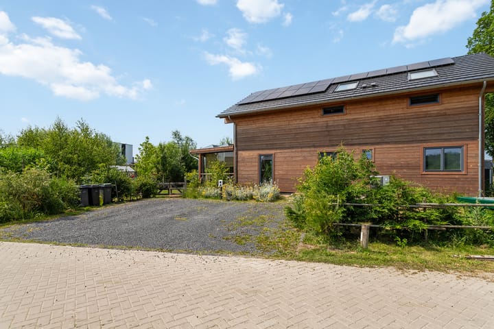 Foto 30 van James Wattweg 6