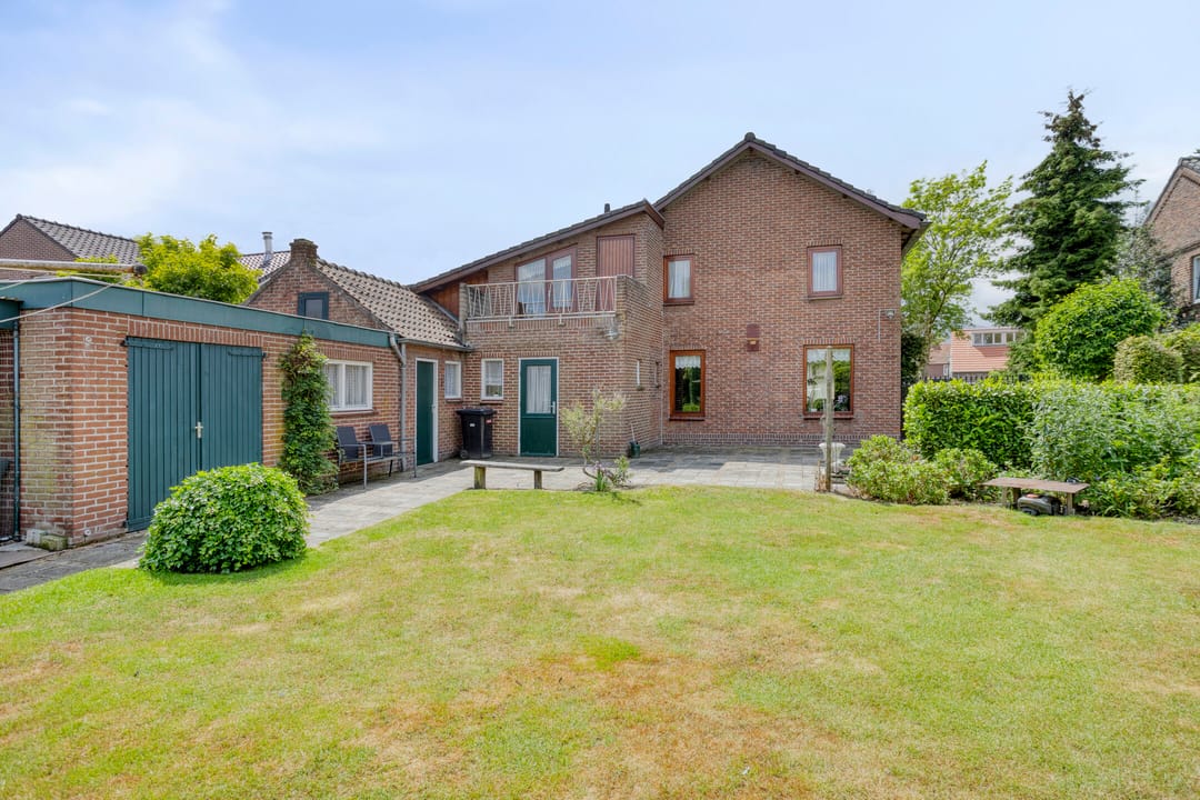 Foto 37 van Edmundus van Dintherstraat 15