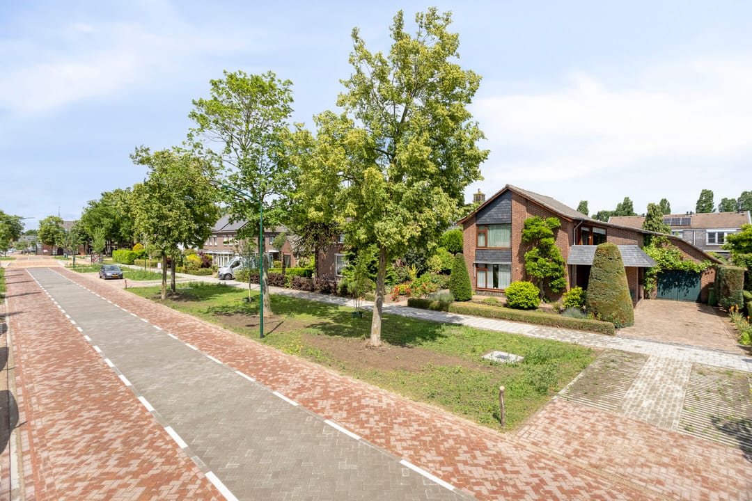 Foto 47 van Edmundus van Dintherstraat 15