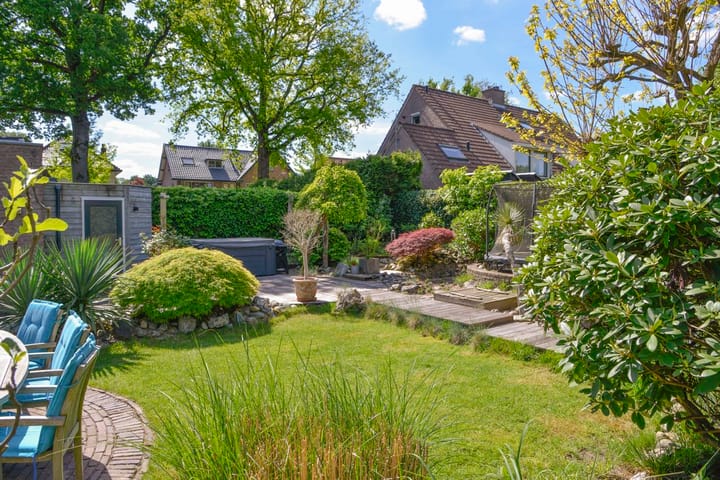 Foto 8 van van Straelenlaan 6-A