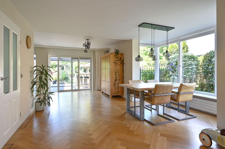 Foto 23 van van Straelenlaan 6-A