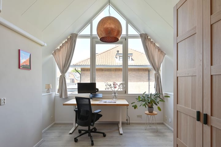 Foto 39 van van Straelenlaan 6-A