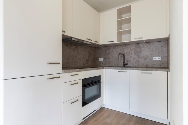 Photo 6 of Prins Willem Alexanderstraat 17