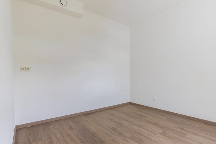 Photo 9 of Prins Willem Alexanderstraat 17