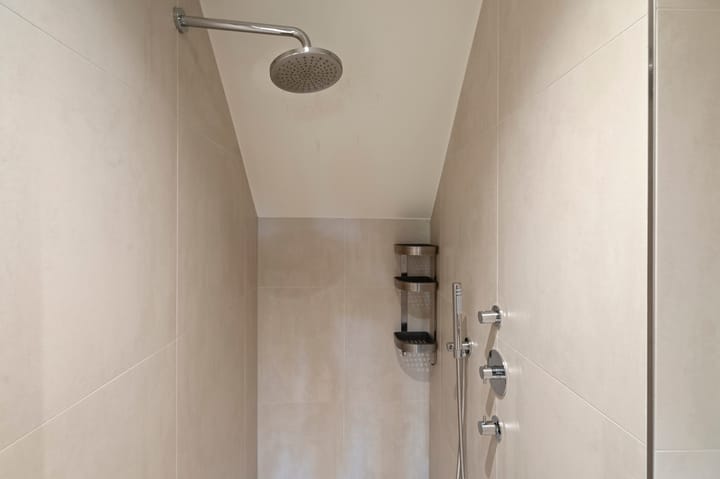 Foto 15 van Utrechtsedwarsstraat 17-A