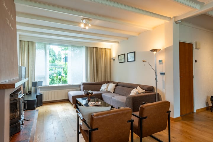 Photo 3 of Irenelaan 2-B