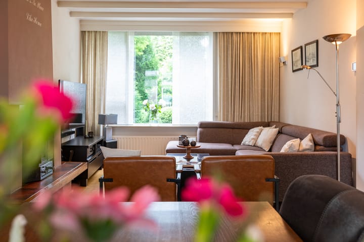 Photo 4 of Irenelaan 2-B