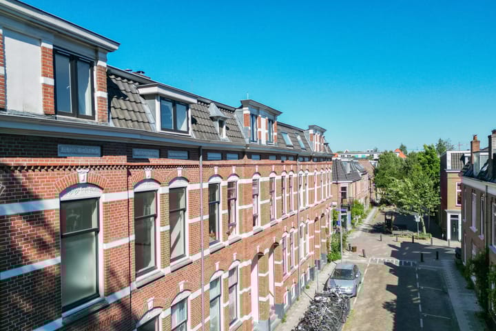 Foto 2 van Laurens Reaalstraat 4-BS