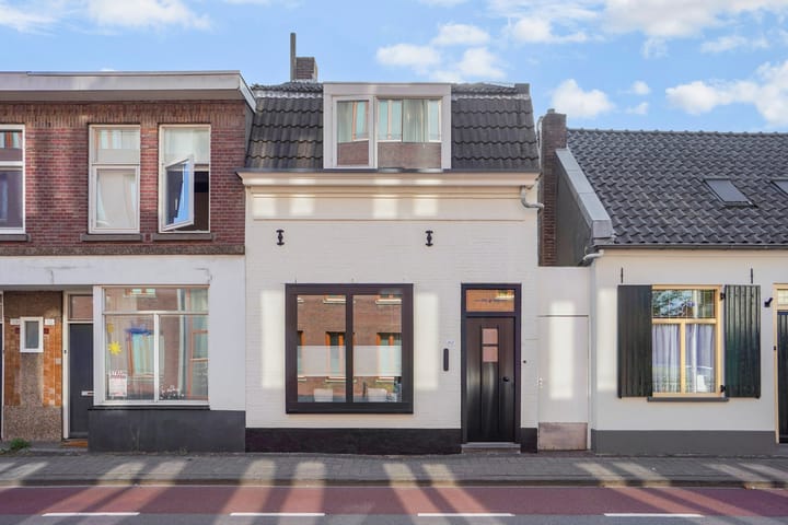 Bisschop Zwijsenstraat 112