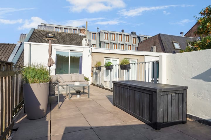 Photo 26 of Bisschop Zwijsenstraat 112