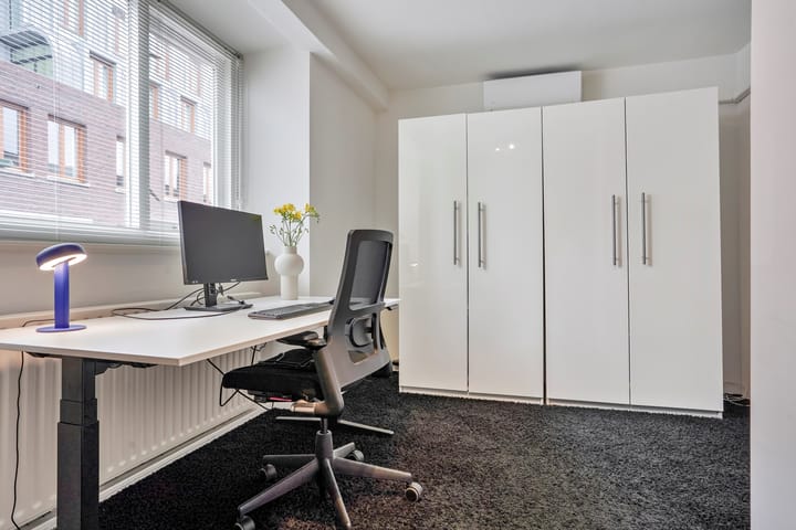 Photo 32 of Bisschop Zwijsenstraat 112