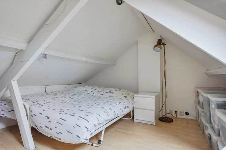 Photo 34 of Bisschop Zwijsenstraat 112