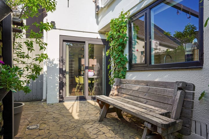 Photo 38 of Bisschop Zwijsenstraat 112