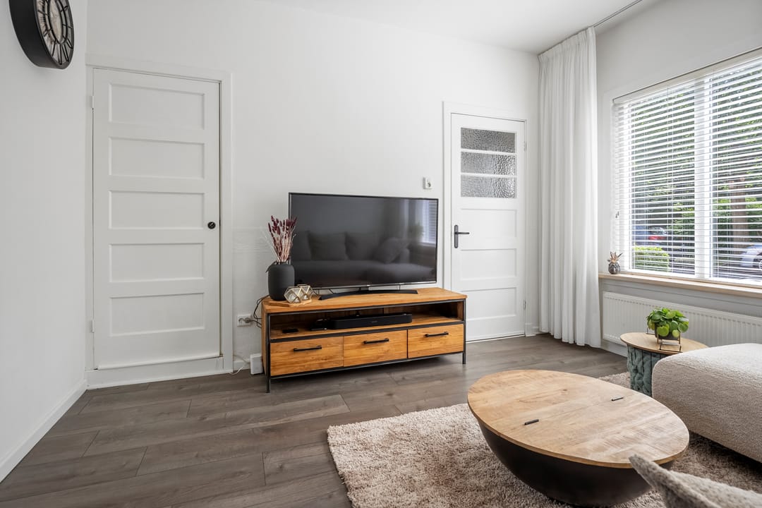 Foto 7 van Meeuwenstraat 17