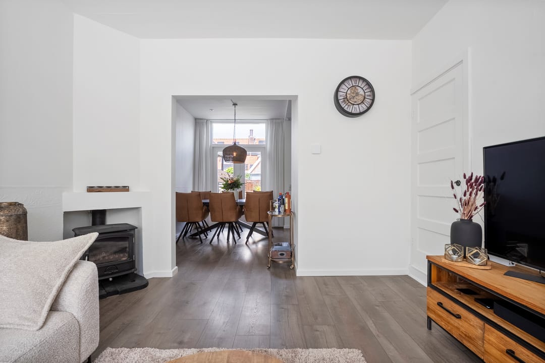 Foto 8 van Meeuwenstraat 17