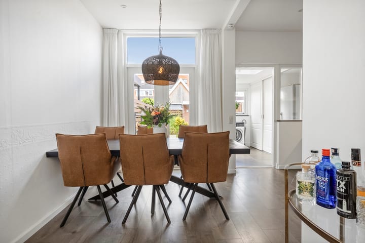 Foto 9 van Meeuwenstraat 17