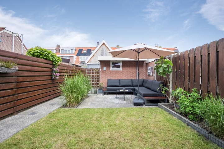 Foto 19 van Meeuwenstraat 17