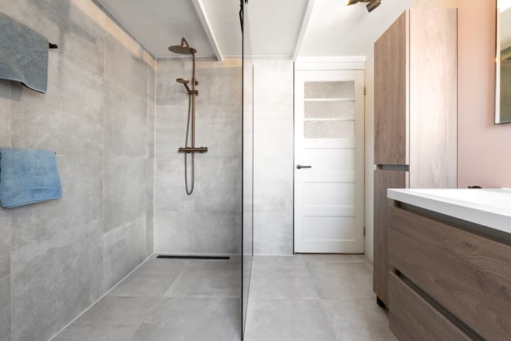 Foto 32 van Meeuwenstraat 17