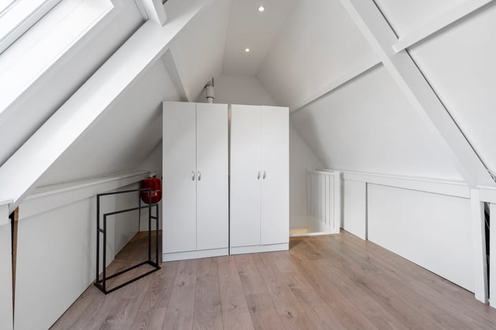 Foto 40 van Meeuwenstraat 17