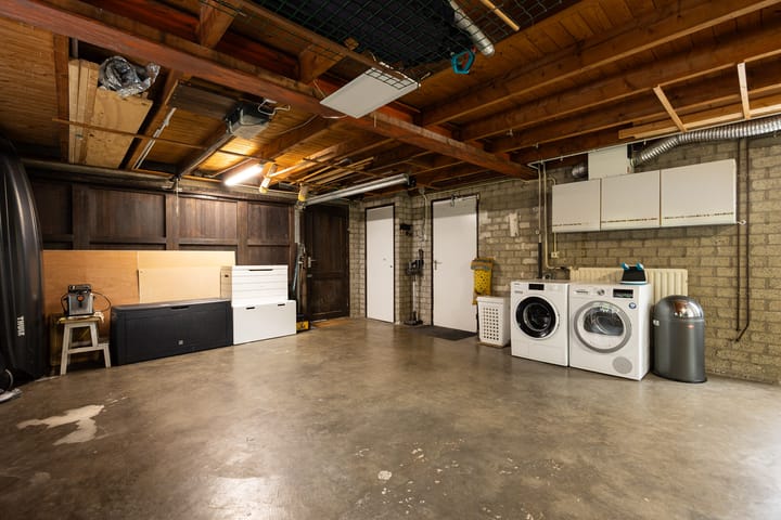 Foto 31 van Abelenlaan 1