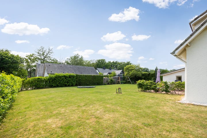 Foto 34 van Abelenlaan 1