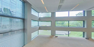 View 360° photos