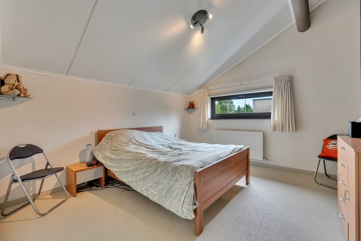 Foto 15 van L. Pasteurstraat 42 3620 Lanaken