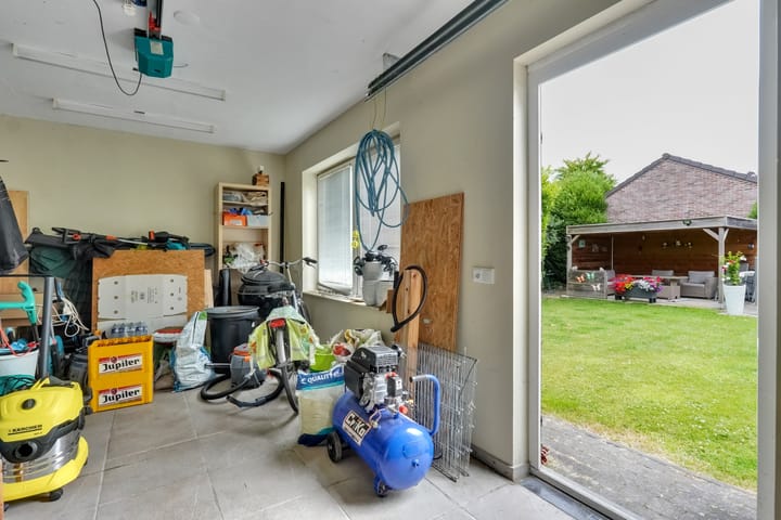 Foto 21 van L. Pasteurstraat 42 3620 Lanaken