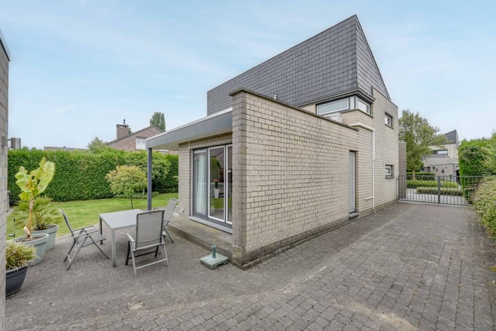 Foto 22 van L. Pasteurstraat 42 3620 Lanaken