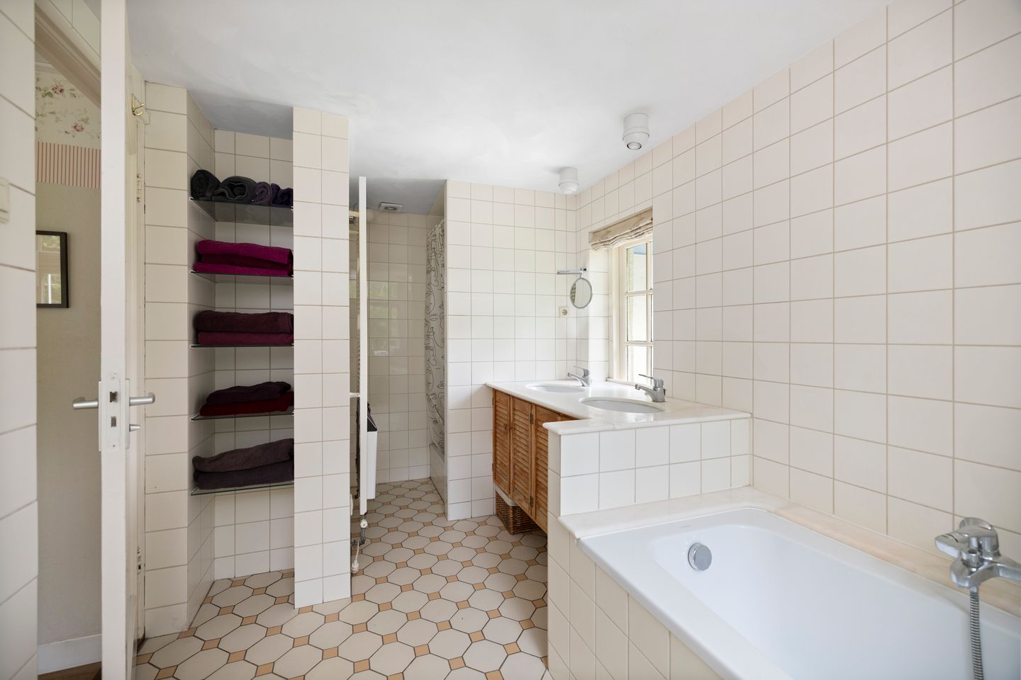 Foto 19 van Wethouder M. van Doorninckweg 23